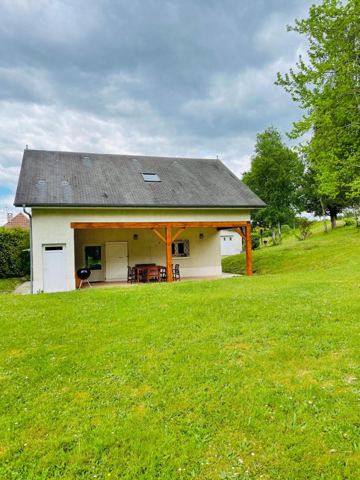 L'Oree Des Roses, Hebergement De Vacances Avec Jardin Et Piscine Gan Bagian luar foto