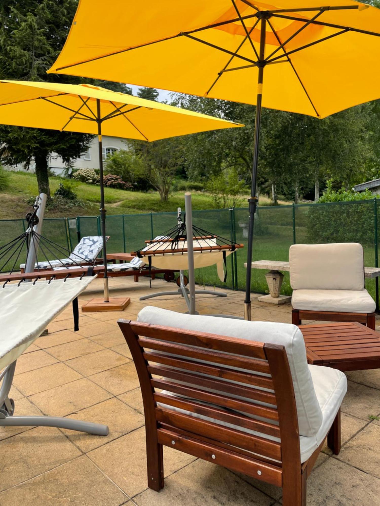 L'Oree Des Roses, Hebergement De Vacances Avec Jardin Et Piscine Gan Bagian luar foto