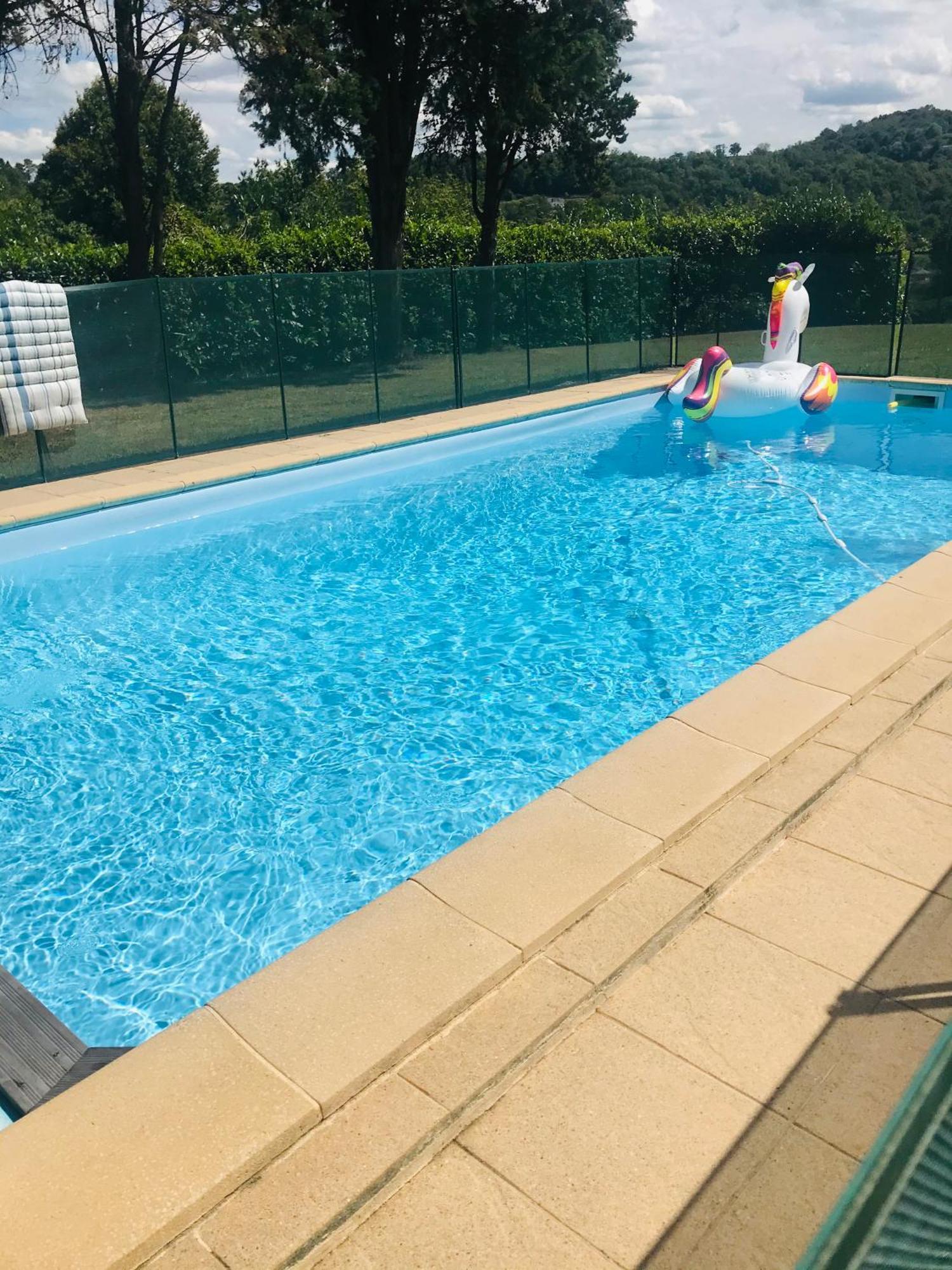 L'Oree Des Roses, Hebergement De Vacances Avec Jardin Et Piscine Gan Bagian luar foto